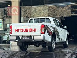 میتسوبیشی L200